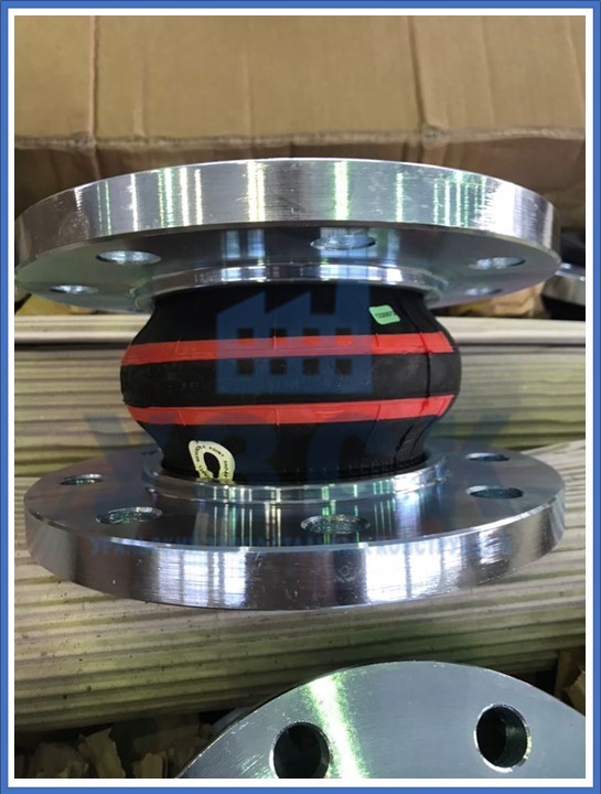 компенсатор резиновый фланцевый в Узбекистане